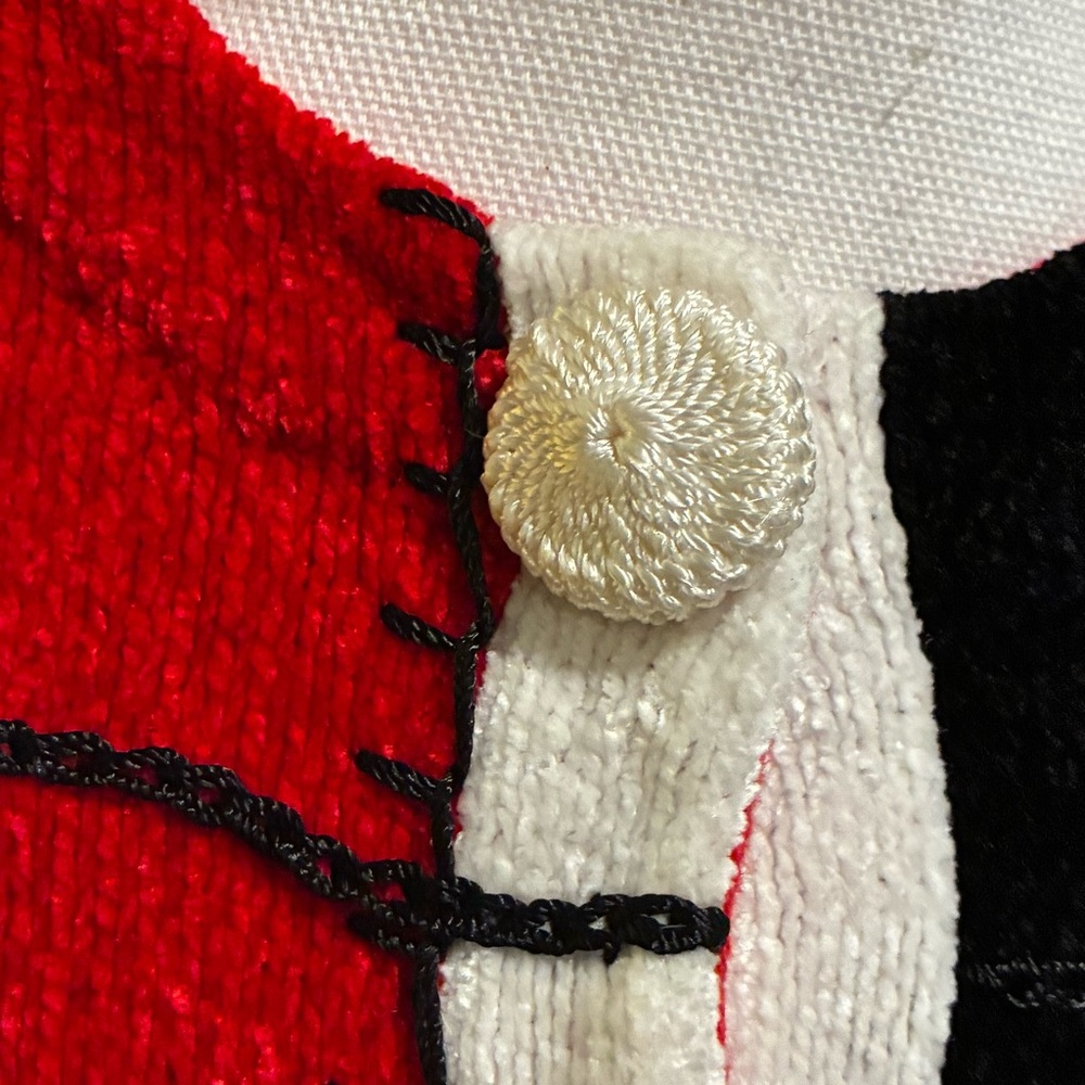 Vintage Victoria Harbour Red Black White Chenille Knit Sweater Medium M NEW NWT - Picture 3 of 7